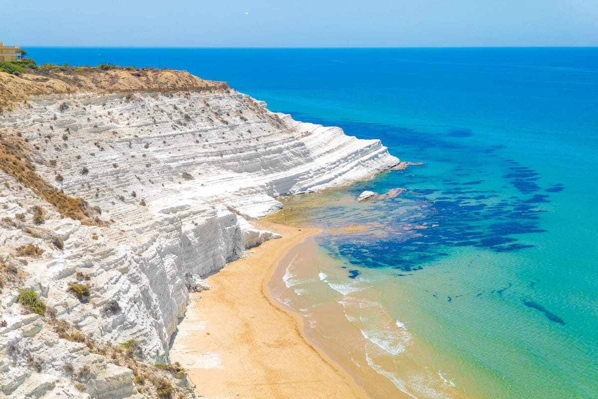 Scala dei Turchi: la scalinata di marna più iconica della Sicilia